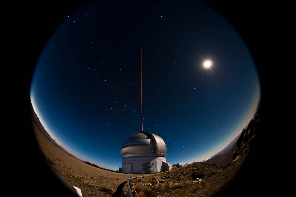 The Leiden Observatory Disks Team works with state of the art instrumentation in high contrast imaging (e.g. VLT/SPHERE, Gemini-S/GPI) and millimeter synthesis imaging (e.g. ALMA). Image of Gemini South above courtesy of Gemini Observatory/Association of Universities for Research in Astronomy.